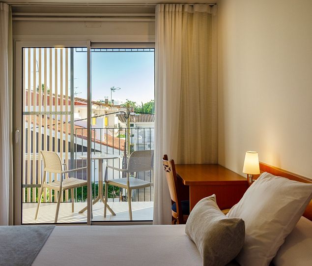 Comodidad con balcón para descansar en L'Estartit