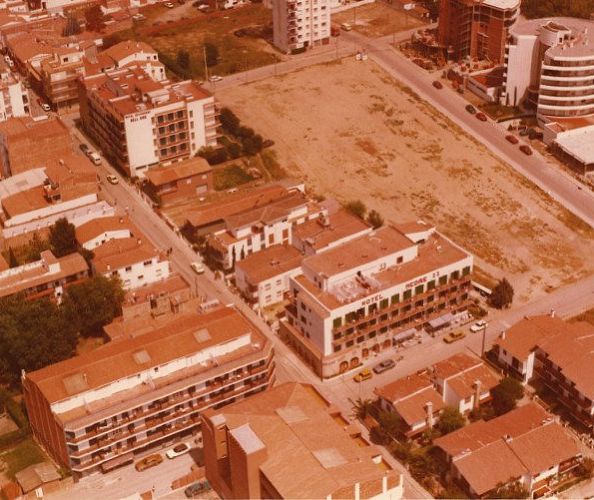 1977 - Nace Hotel Medes II