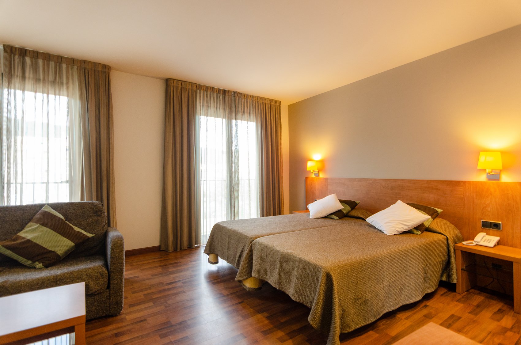 Camera Junior Suite