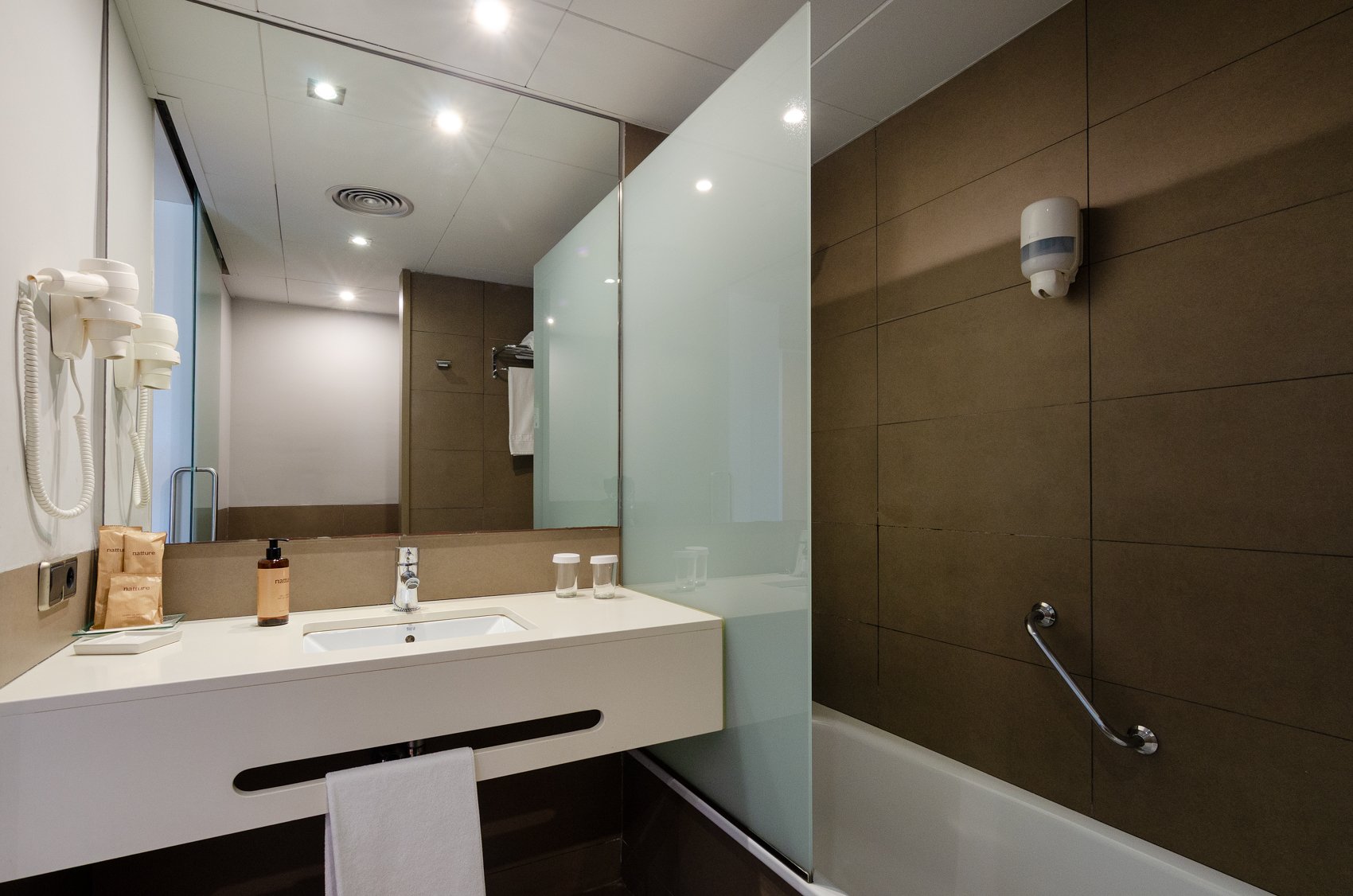 Camera Junior Suite