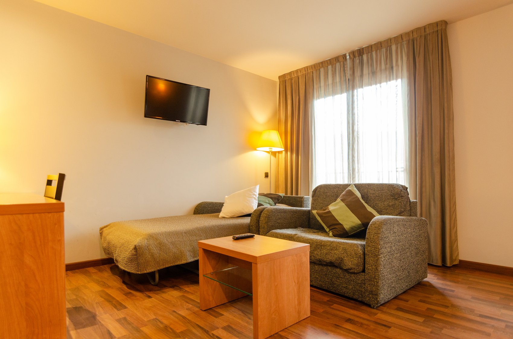 Camera Junior Suite